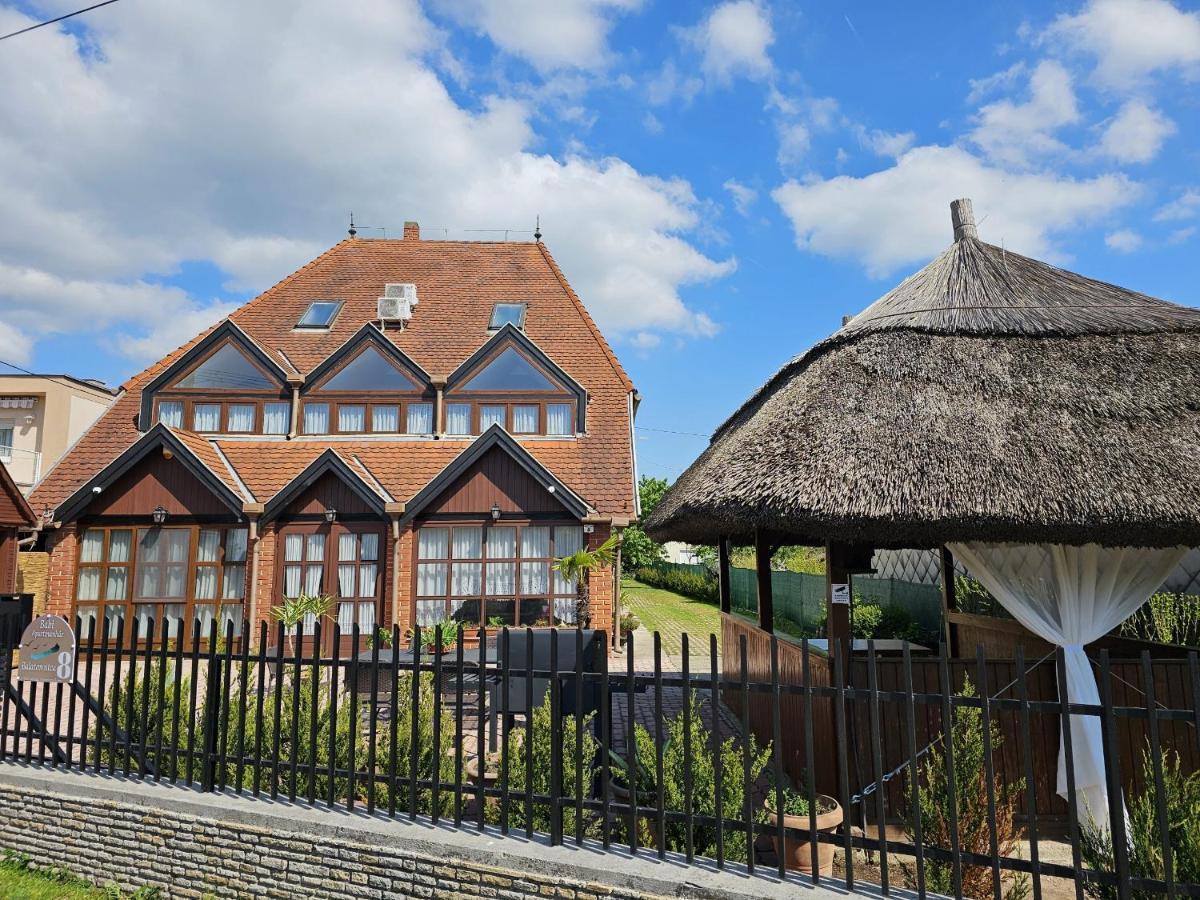 Babi Apartmanhaz Gyenesdiás Exterior foto